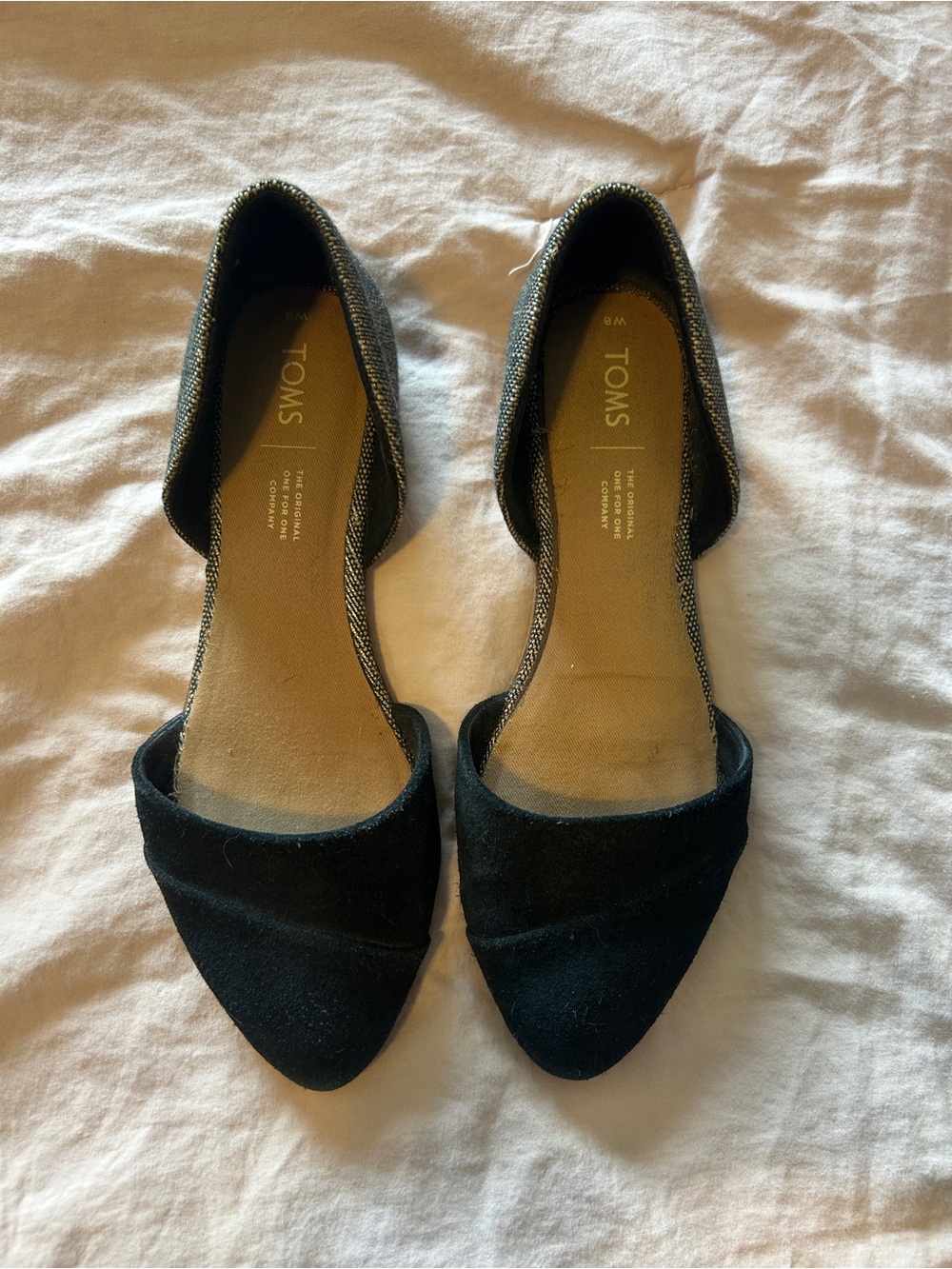 Toms Black Pointed D'Orsay Flats with Tan Insole
